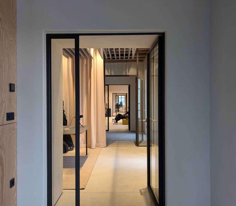 Digitalni prostor - Nives Hüll