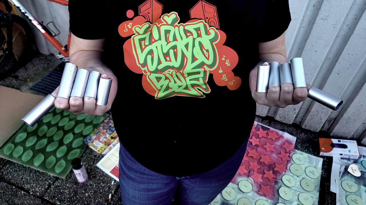 Umetnina iz okraskov hvaležnosti 10