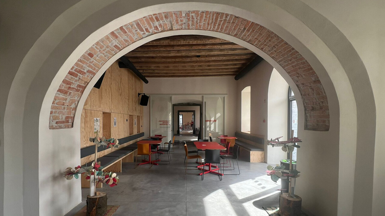 Umetnina iz okraskov hvaležnosti 1