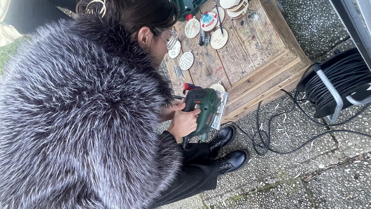 Umetnina iz okraskov hvaležnosti 7